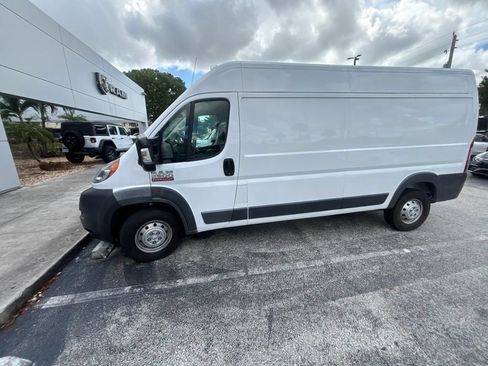 Used 2018 RAM ProMaster 2500 FWD image 30