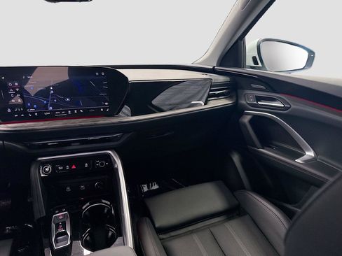 Certified 2025 Audi Q5 Premium AWD/4WD image 24