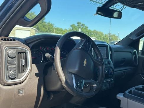 Used 2020 Chevrolet Silverado 2500 LTZ AWD/4WD image 14
