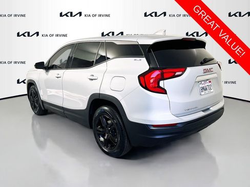 Used 2020 GMC Terrain SLE FWD image 5