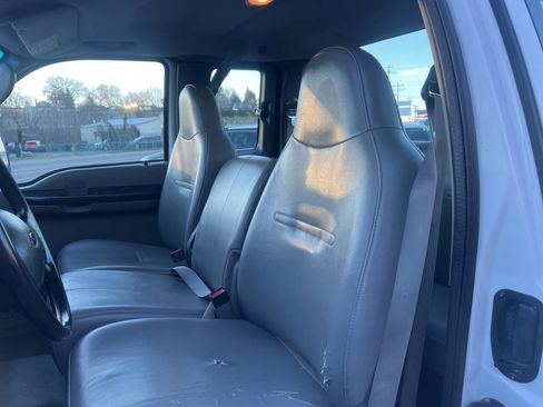 Used 2007 Ford F250 XL image 11