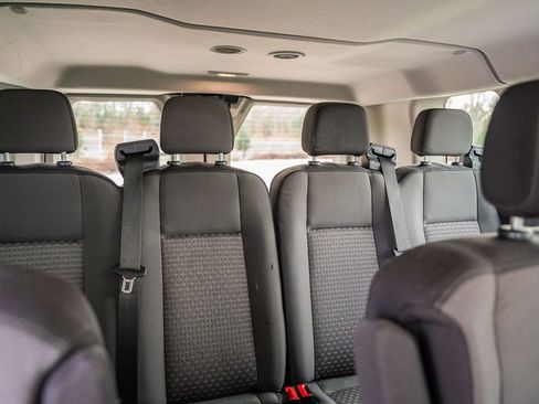 Used 2023 Ford Transit 350 XLT image 19