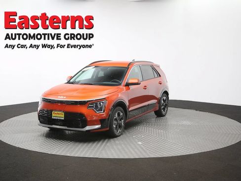 Used 2023 Kia Niro Wind w/ Wind Preserve Package FWD image 53