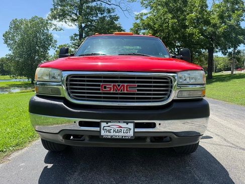 Used 2002 GMC Sierra 3500 4x4 Regular Cab image 2