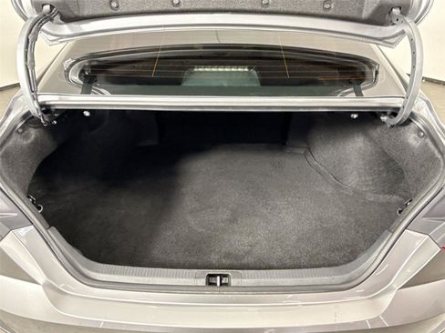 Certified 2025 Toyota Camry SE w/ Convenience Package image 40