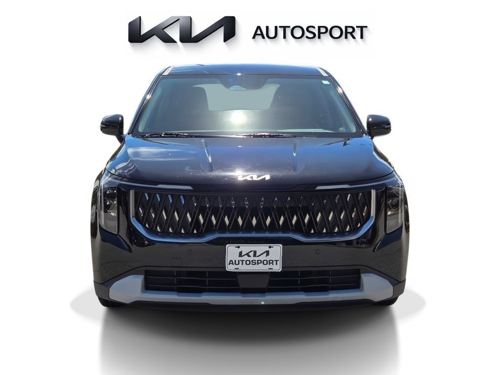 Certified 2025 Kia Carnival FWD image 2