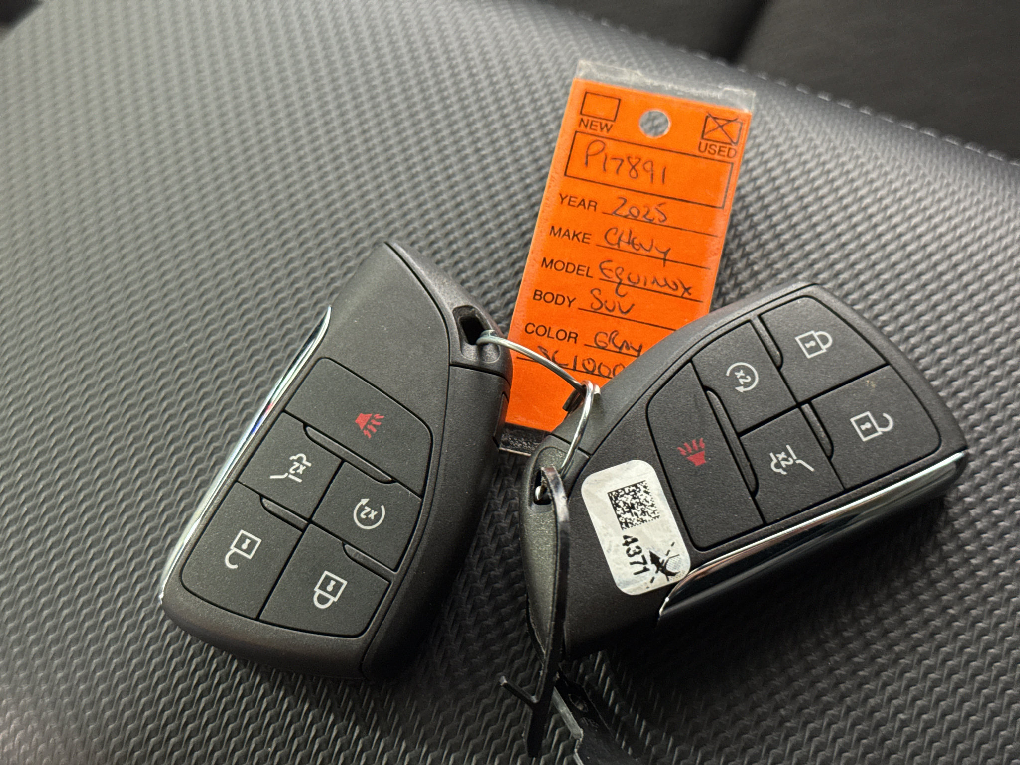 Used 2025 Chevrolet Equinox LT w/ Convenience Package II FWD image 40