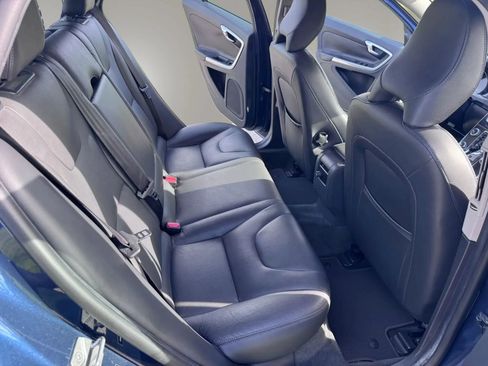 Used 2015 Volvo V60 T5 Premier FWD image 14