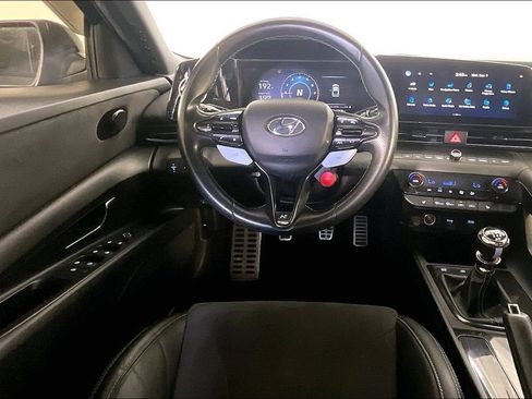 Used 2022 Hyundai Elantra N FWD image 6