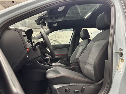 New 2025 Volkswagen Jetta GLI Autobahn image 3