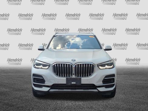 Used 2022 BMW X5 xDrive45e w/ Climate Comfort Package AWD/4WD image 3