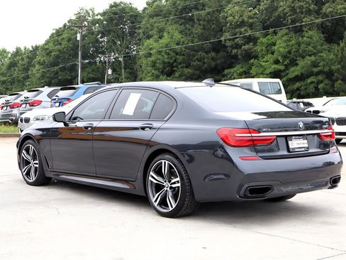 Used 2016 BMW 750i xDrive AWD/4WD image 5
