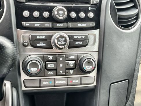 Used 2014 Honda Pilot LX image 18