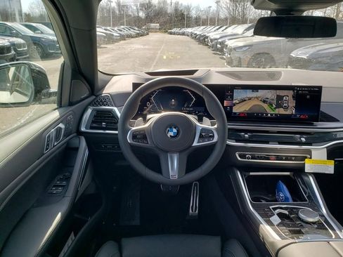 New 2026 BMW X6 xDrive40i image 9