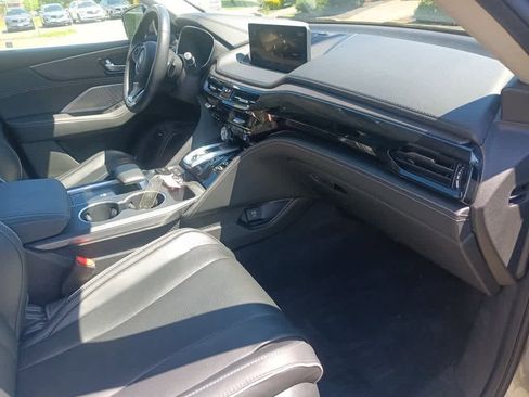 Certified 2024 Acura MDX SH-AWD w/ Advance Package image 24