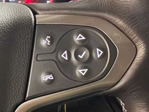 Used 2017 Chevrolet Silverado 1500 LTZ Z71 w/ Midnight Edition image 35