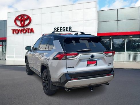Used 2024 Toyota RAV4 XSE w/ Advanced Technology Package AWD/4WD image 9