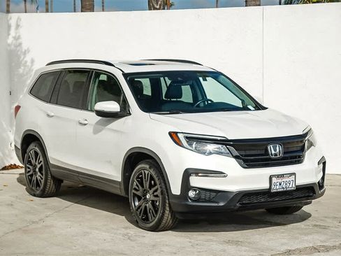 Certified 2022 Honda Pilot Special Edition image 3