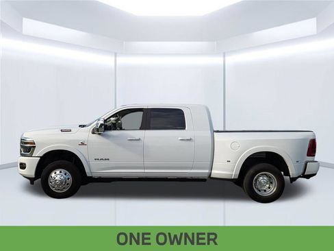 Used 2025 RAM 3500 Longhorn AWD/4WD image 2