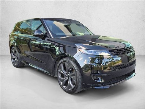 Used 2024 Land Rover Range Rover Sport Dynamic SE AWD/4WD image 3