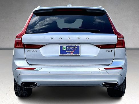 Used 2021 Volvo XC60 T5 Inscription w/ Advanced Package image 5