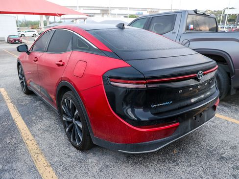 Used 2026 Toyota Crown Platinum image 11