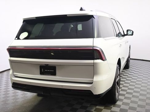 New 2026 Lincoln Navigator Black Label image 6