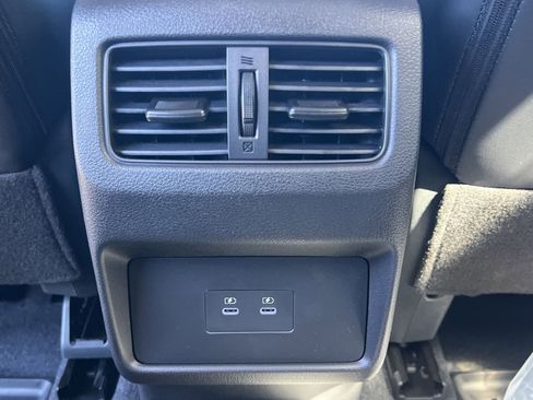 New 2026 Nissan Rogue SV AWD/4WD image 18