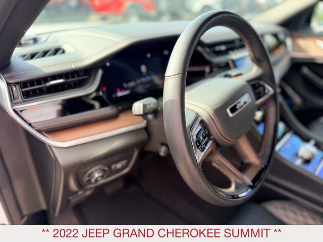 Certified 2022 Jeep Grand Cherokee Summit w/ Adv Protech Group IV AWD/4WD image 47