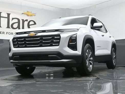 New 2027 Chevrolet Equinox LT w/ Convenience Package II FWD image 34