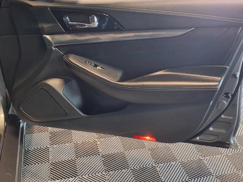 Used 2020 Nissan Maxima 3.5 SV w/ Floor Mat Group FWD image 11