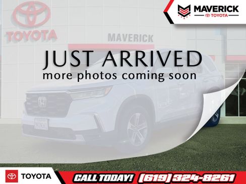 Used 2025 Honda Pilot EX-L image 1