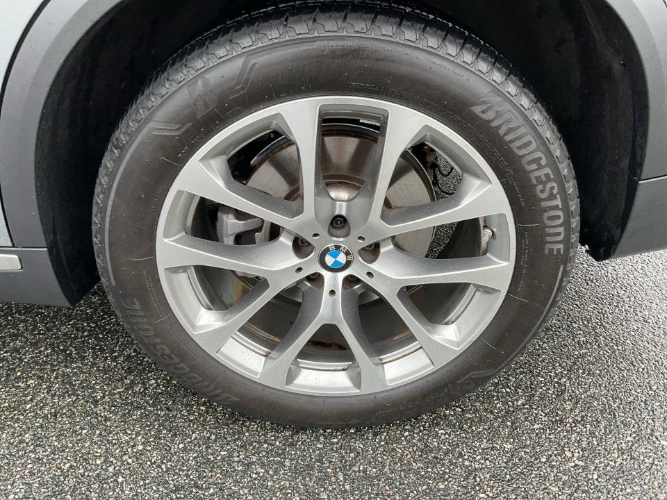 Used 2025 BMW X5 sDrive40i RWD image 22