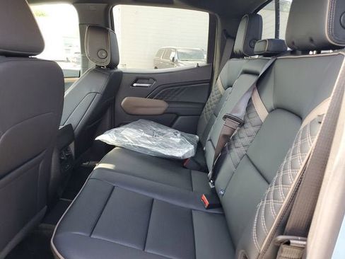 New 2026 GMC Canyon Denali image 11