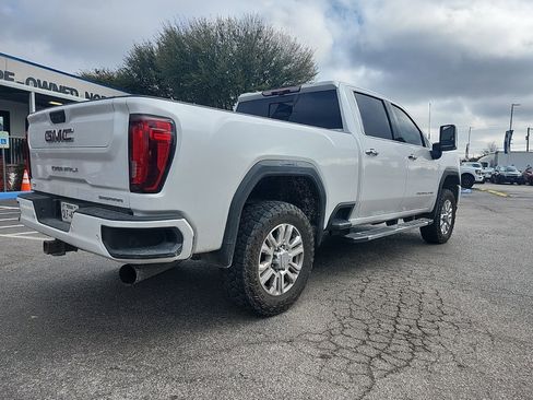 Used 2023 GMC Sierra 2500 Denali w/ Technology Package image 3