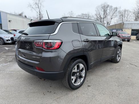 Used 2019 Jeep Compass Limited image 3