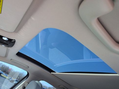 Used 2021 Kia K5 EX image 10