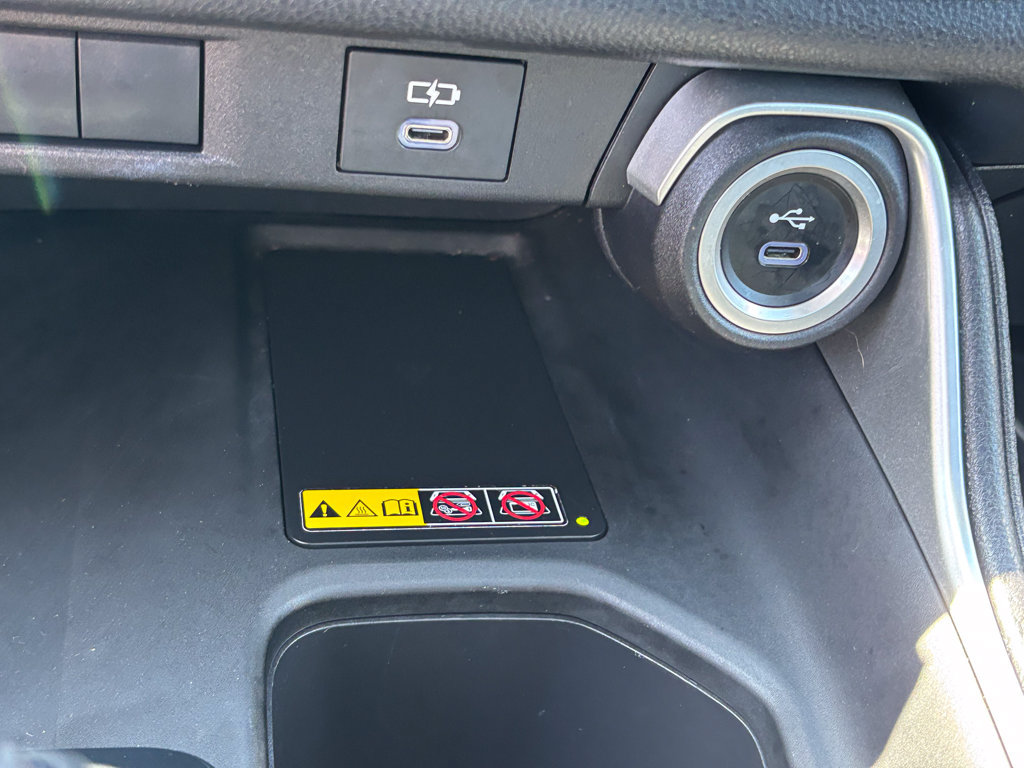Used 2025 Toyota Grand Highlander AWD image 25