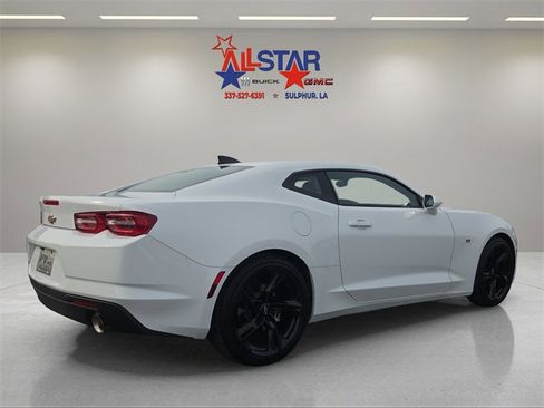 Used 2024 Chevrolet Camaro LT image 7