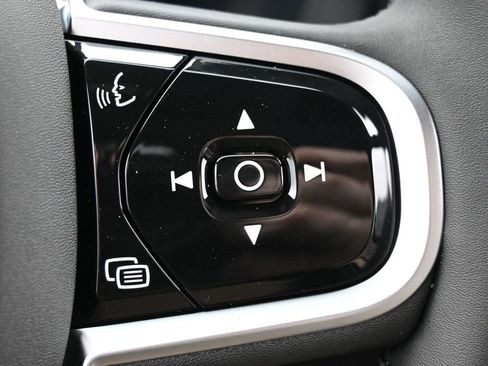 New 2026 Volvo XC60 B5 Plus w/ Protection Package Premier image 16