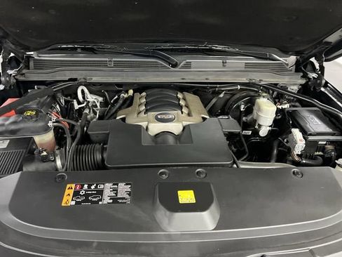 Used 2020 Cadillac Escalade Platinum AWD/4WD image 30