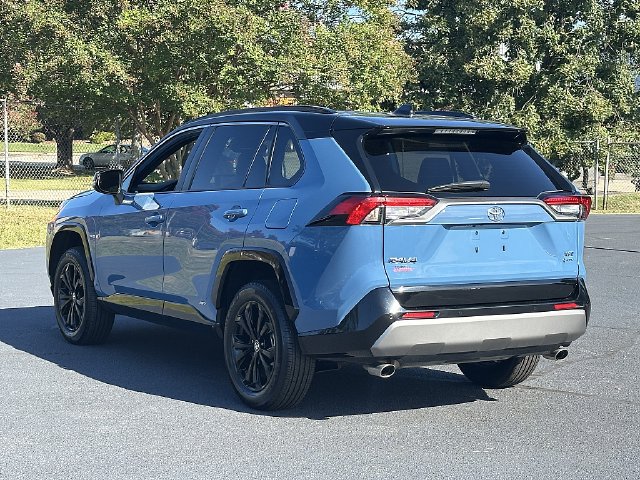 Used 2025 Toyota RAV4 XSE w/ Advanced Technology Package AWD/4WD image 6