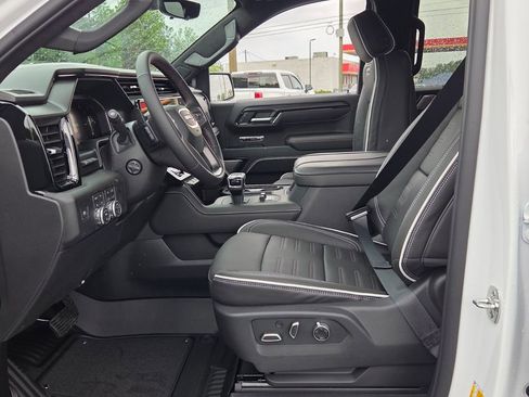 New 2026 GMC Sierra 1500 AT4X AWD/4WD image 3