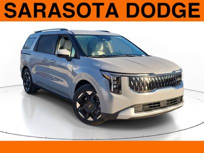 Used 2025 Kia Carnival EX