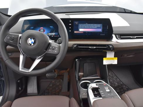 New 2025 BMW X1 xDrive28i w/ Convenience Package image 27