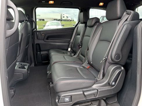 Used 2023 Honda Odyssey Sport image 20