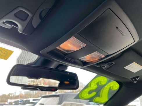 Used 2023 Dodge Challenger R/T Scat Pack image 13