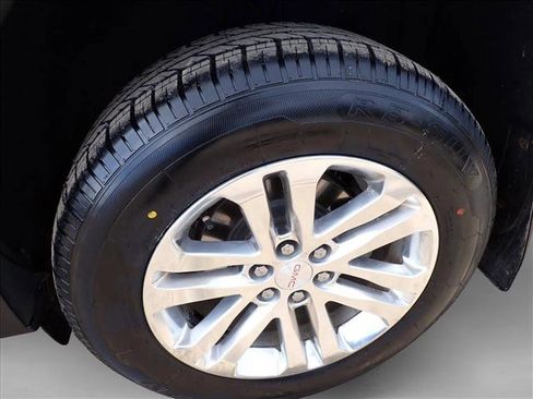 Used 2019 GMC Acadia SLT image 7