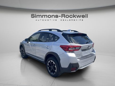 Used 2023 Subaru Crosstrek 2.0i Premium image 7