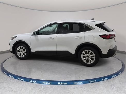 Certified 2023 Ford Escape Active FWD image 8